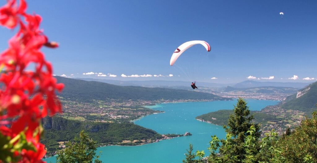 paragliding col de la forclaz