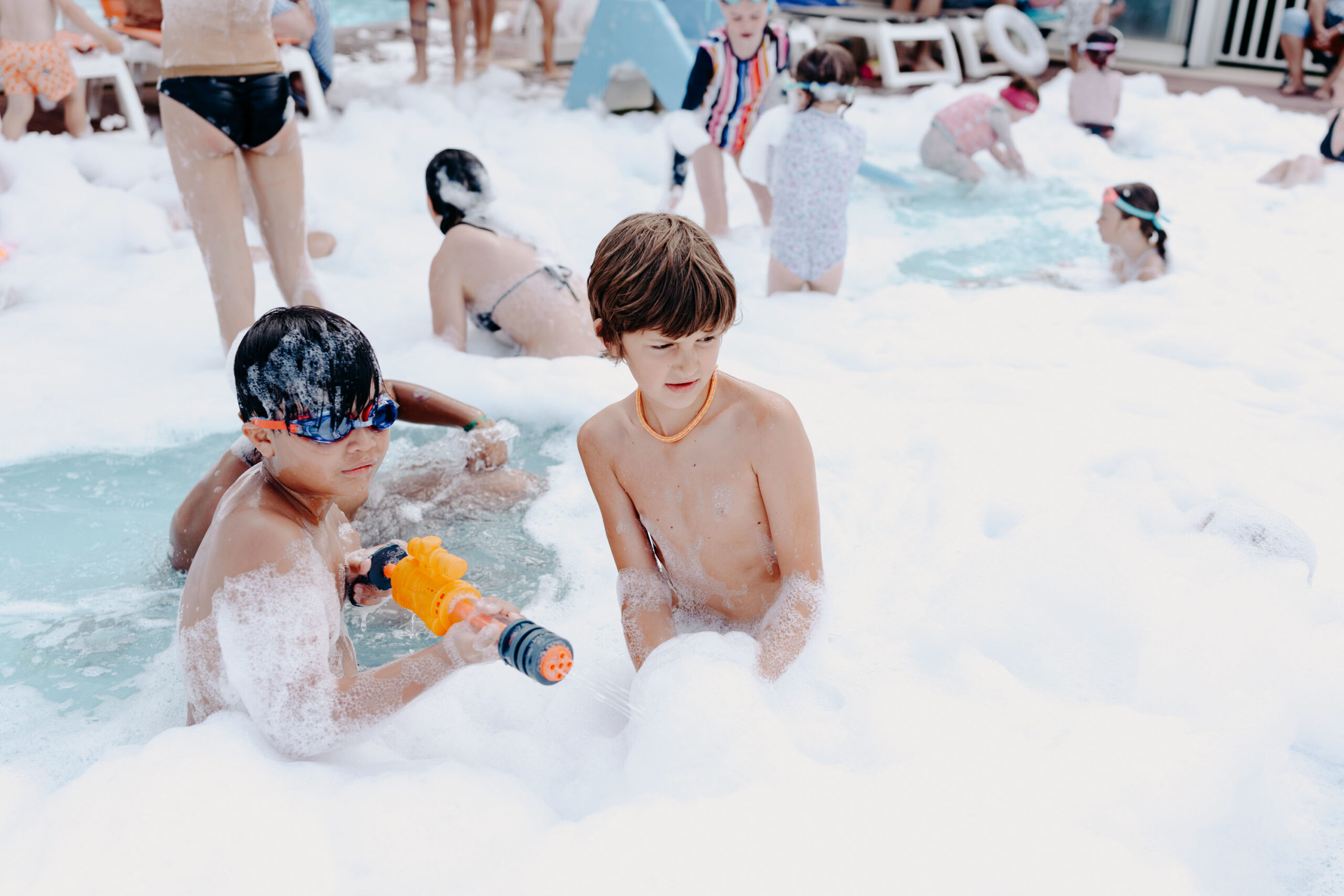 animation pour les enfants et la famille à la piscine de Lo Velajo