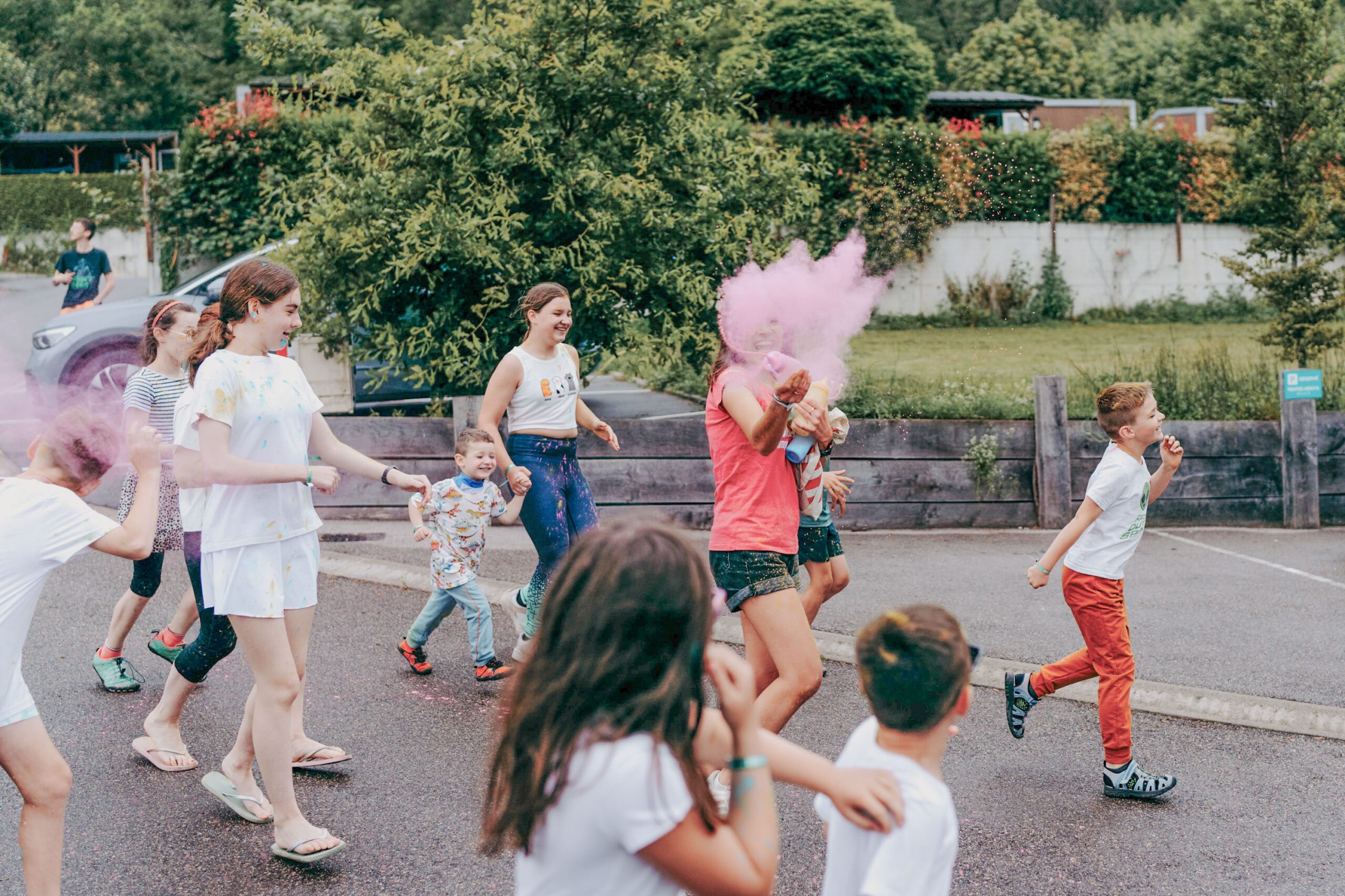 color party et animations  des vacances au camping Lo Velajo