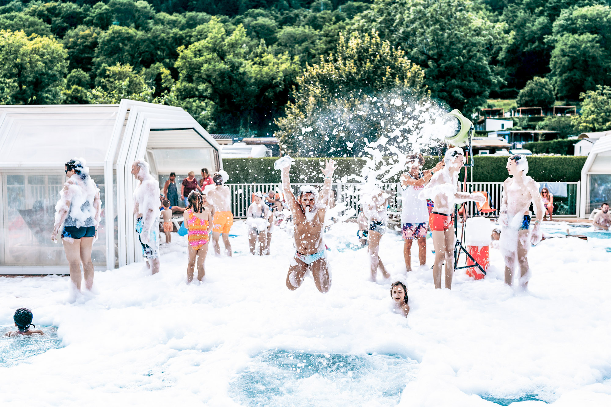 jeu mousse piscine pour les enfants camping lathuile