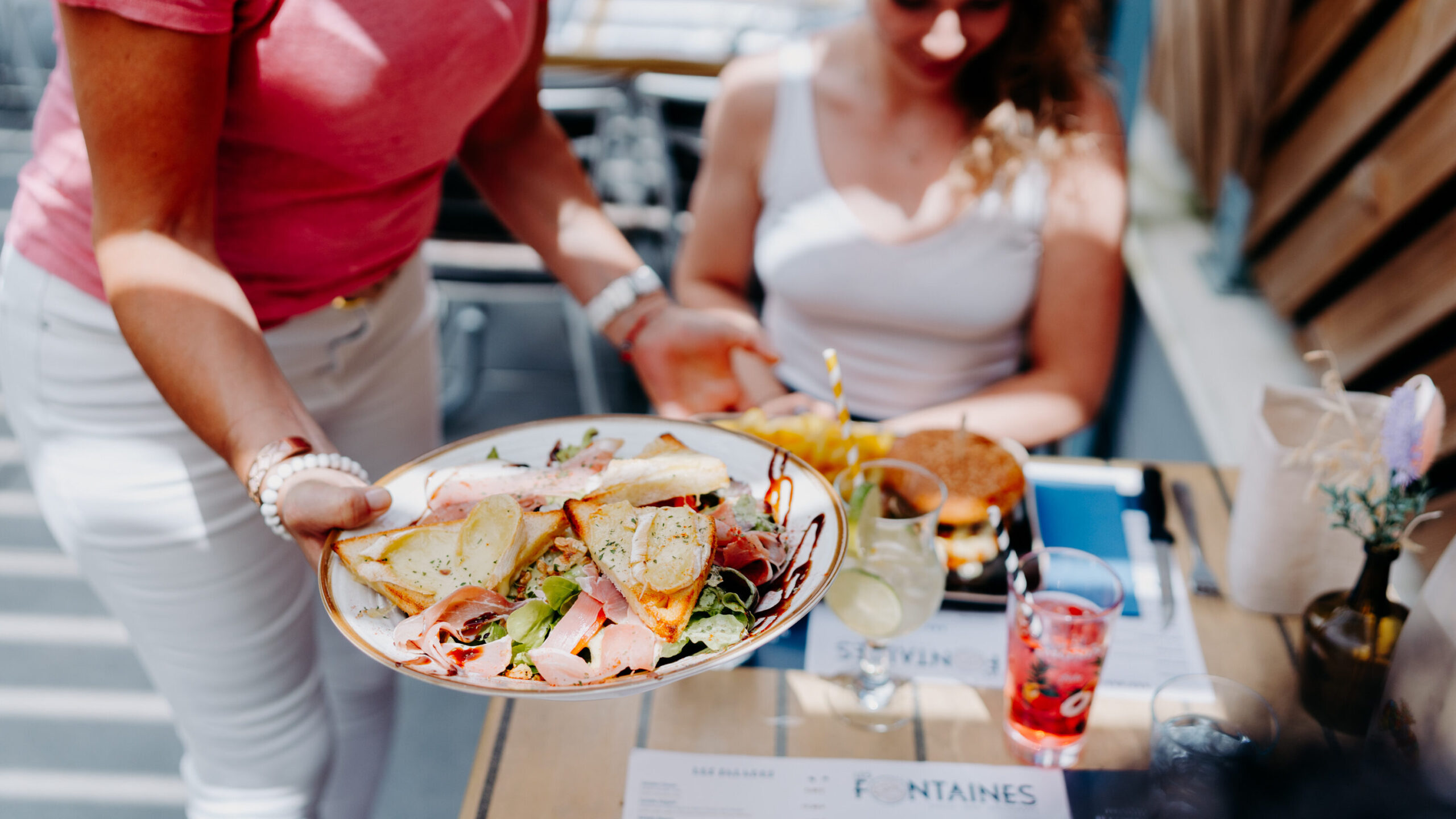 vacation catering services at the campsite near Annecy